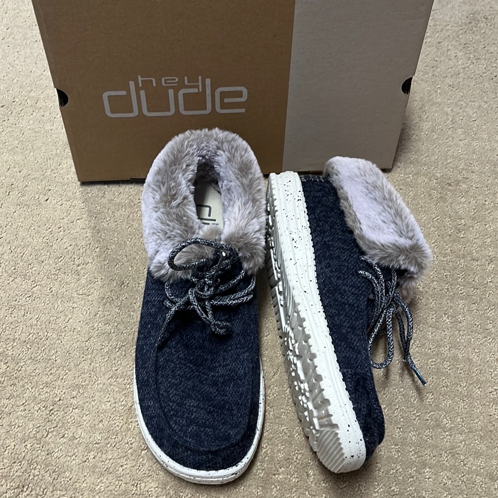 Hey Dude shoes, size 8